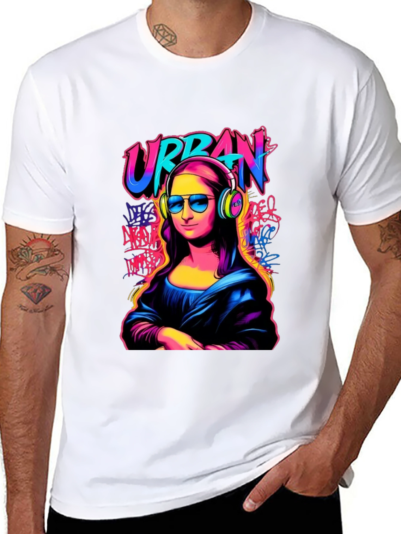 Urban Mona Lisa Graphic T-Shirt - Black