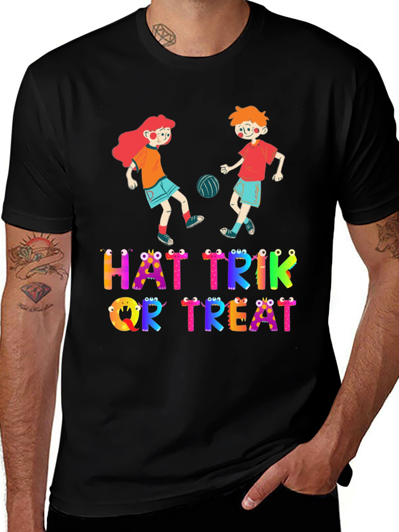 Halloween Hat Trik or Treat Crew Neck T-Shirt