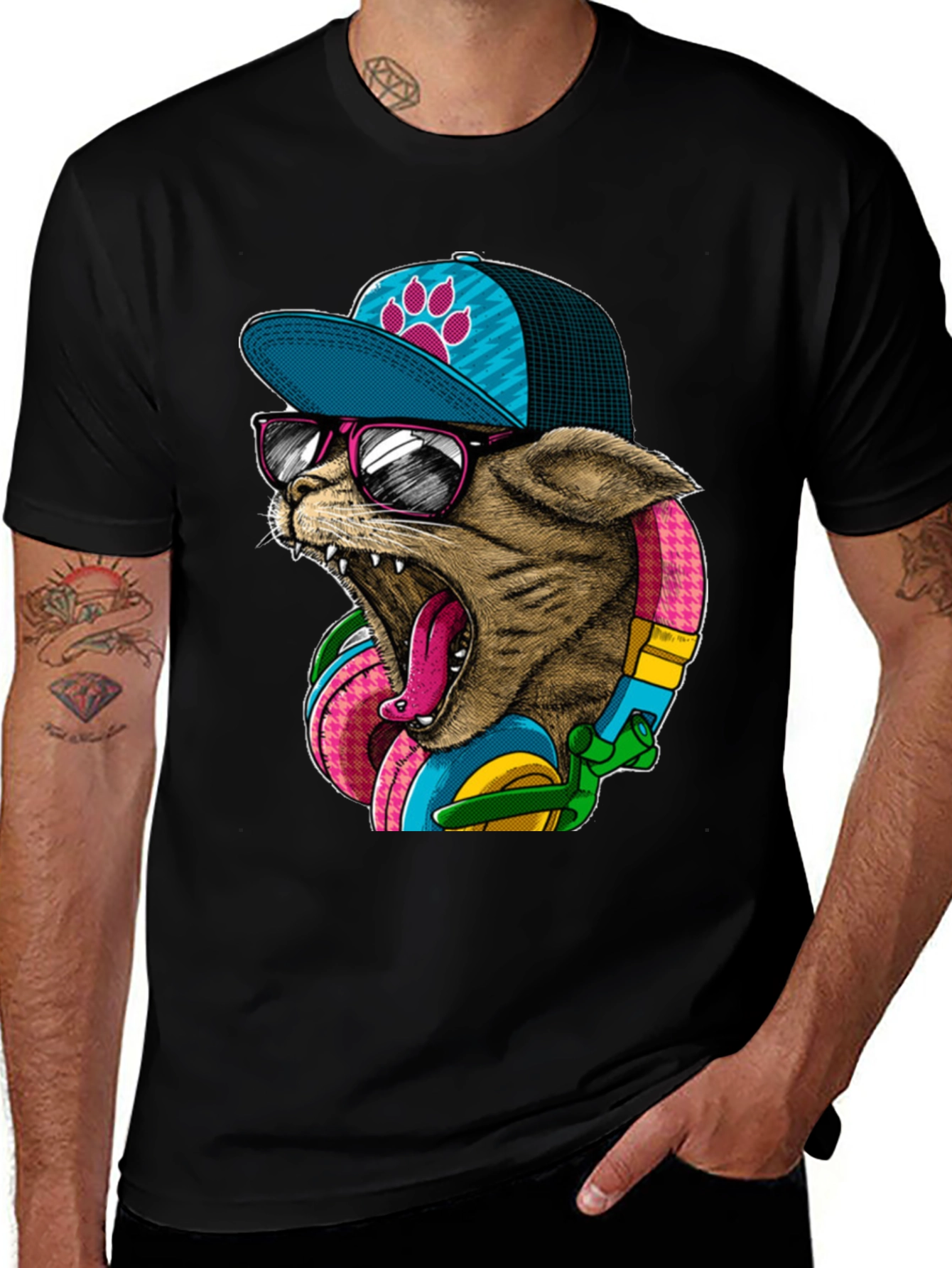 Cool Cat Graphic Tee - Trendy Streetwear Style