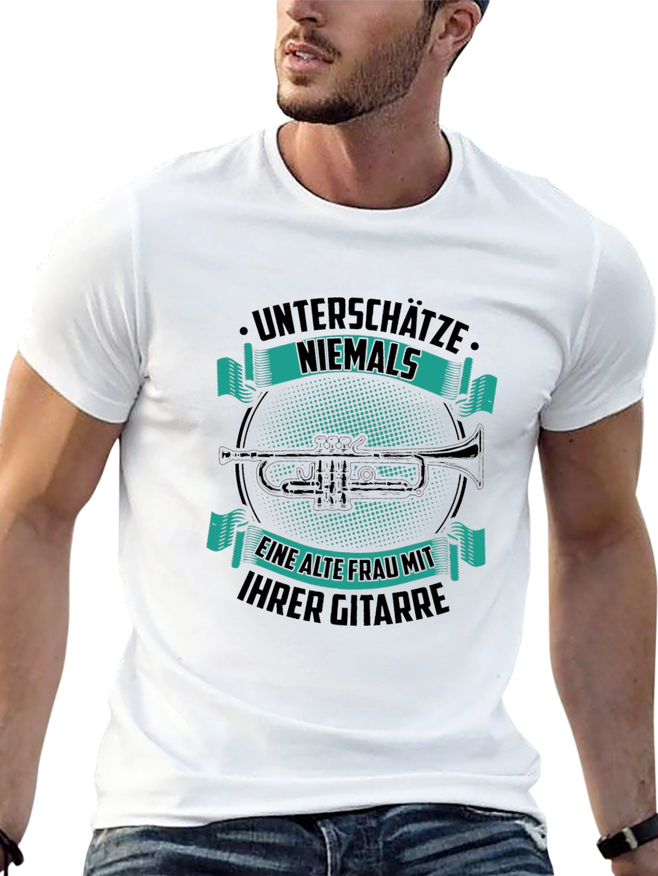 Unterschätze Niemals Funny Graphic T-Shirt