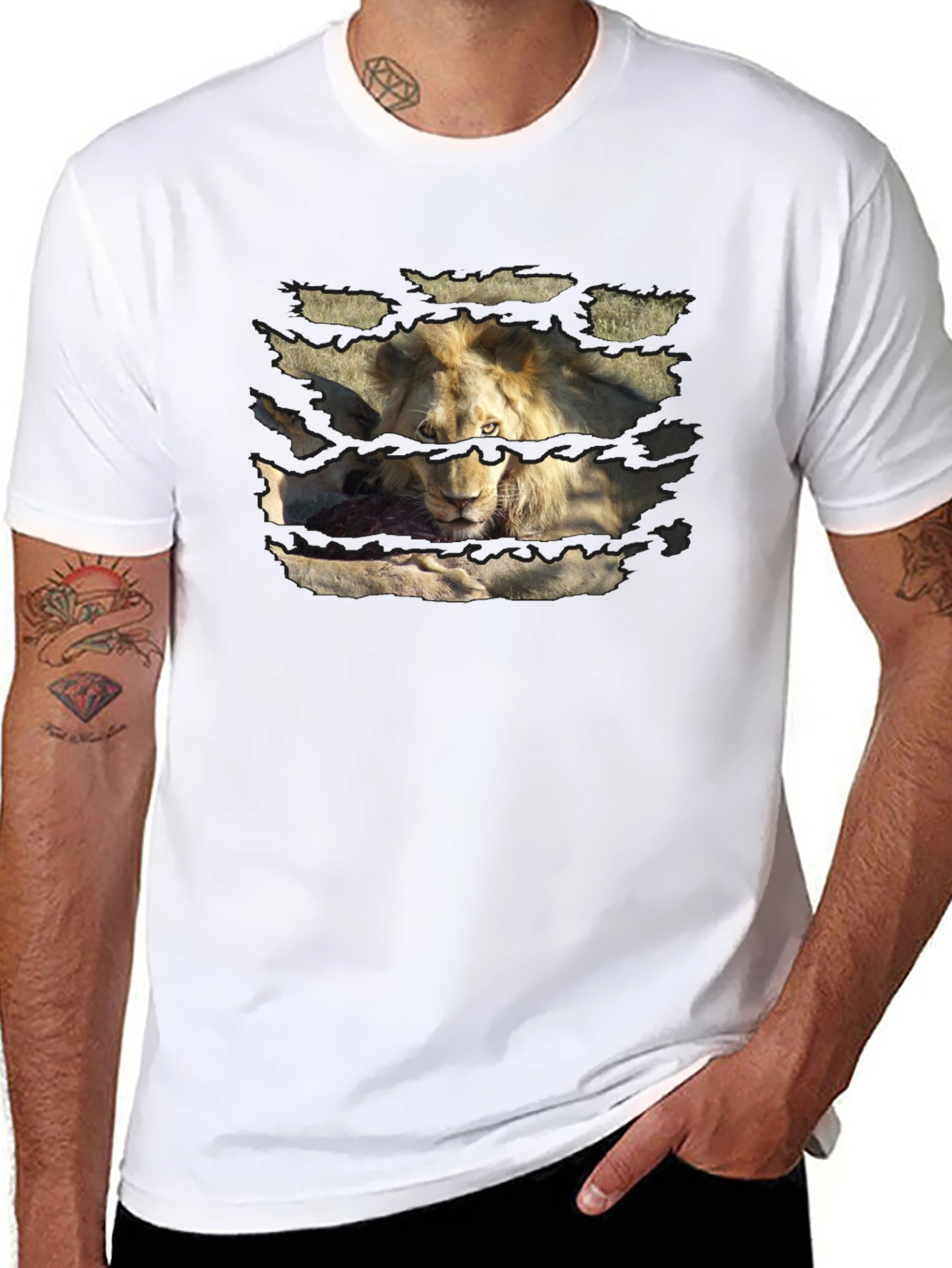 Lion King T-Shirt - Ripped Graphic Tee