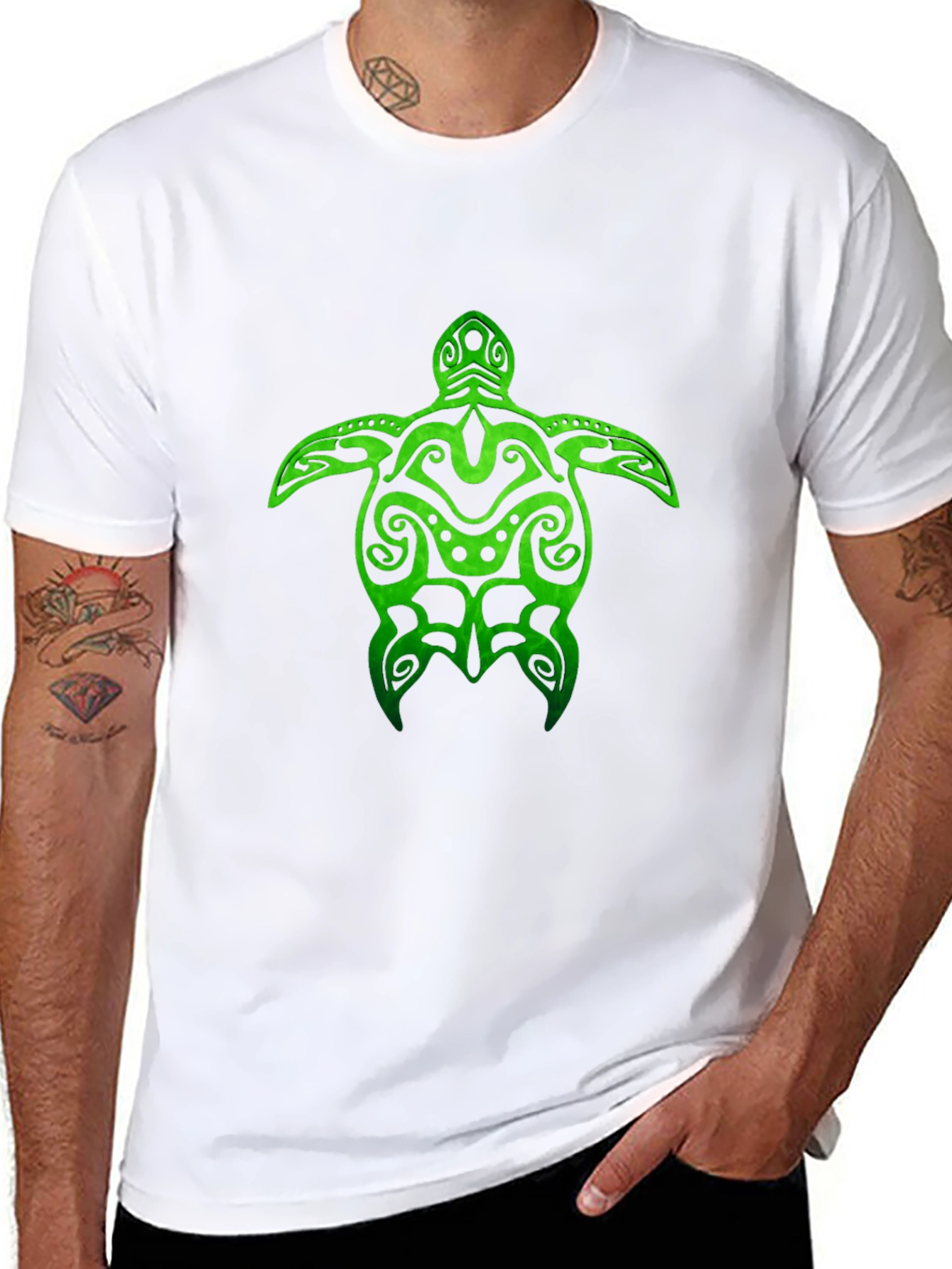 Green Turtle Tribal Design Black T-Shirt