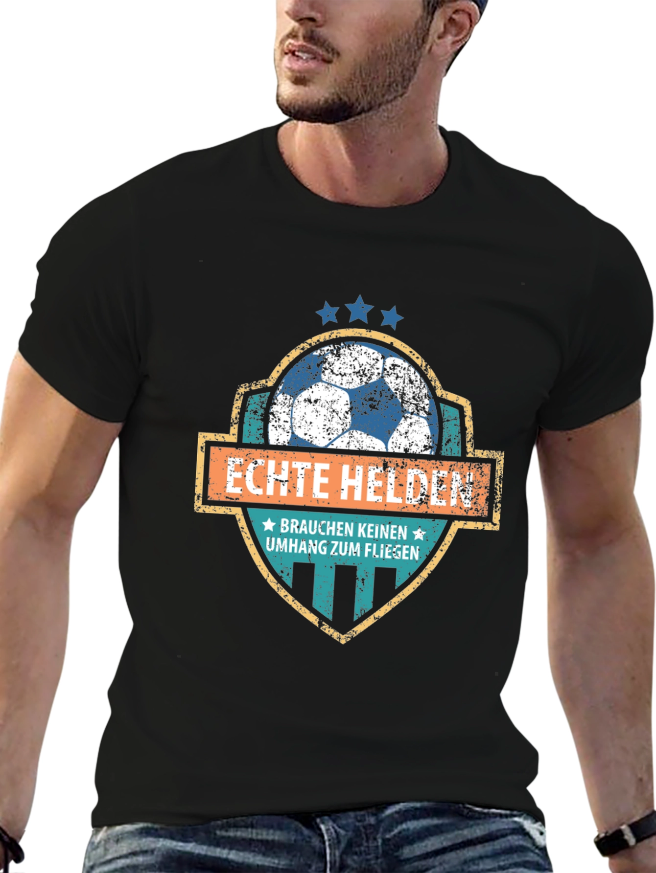 Echte Helden Soccer Graphic Tee