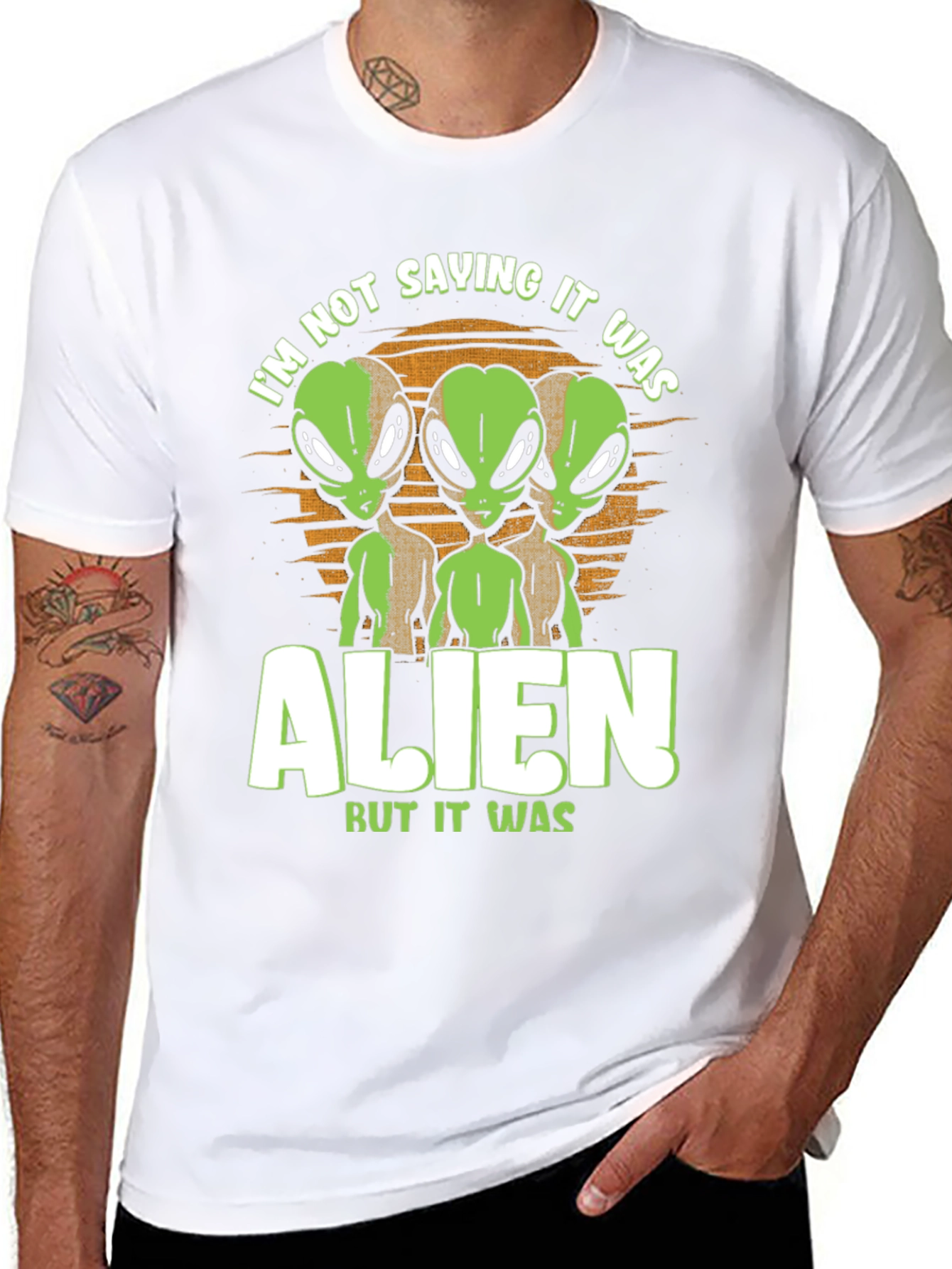 Alien Graphic Tee: Im Not Saying It Was