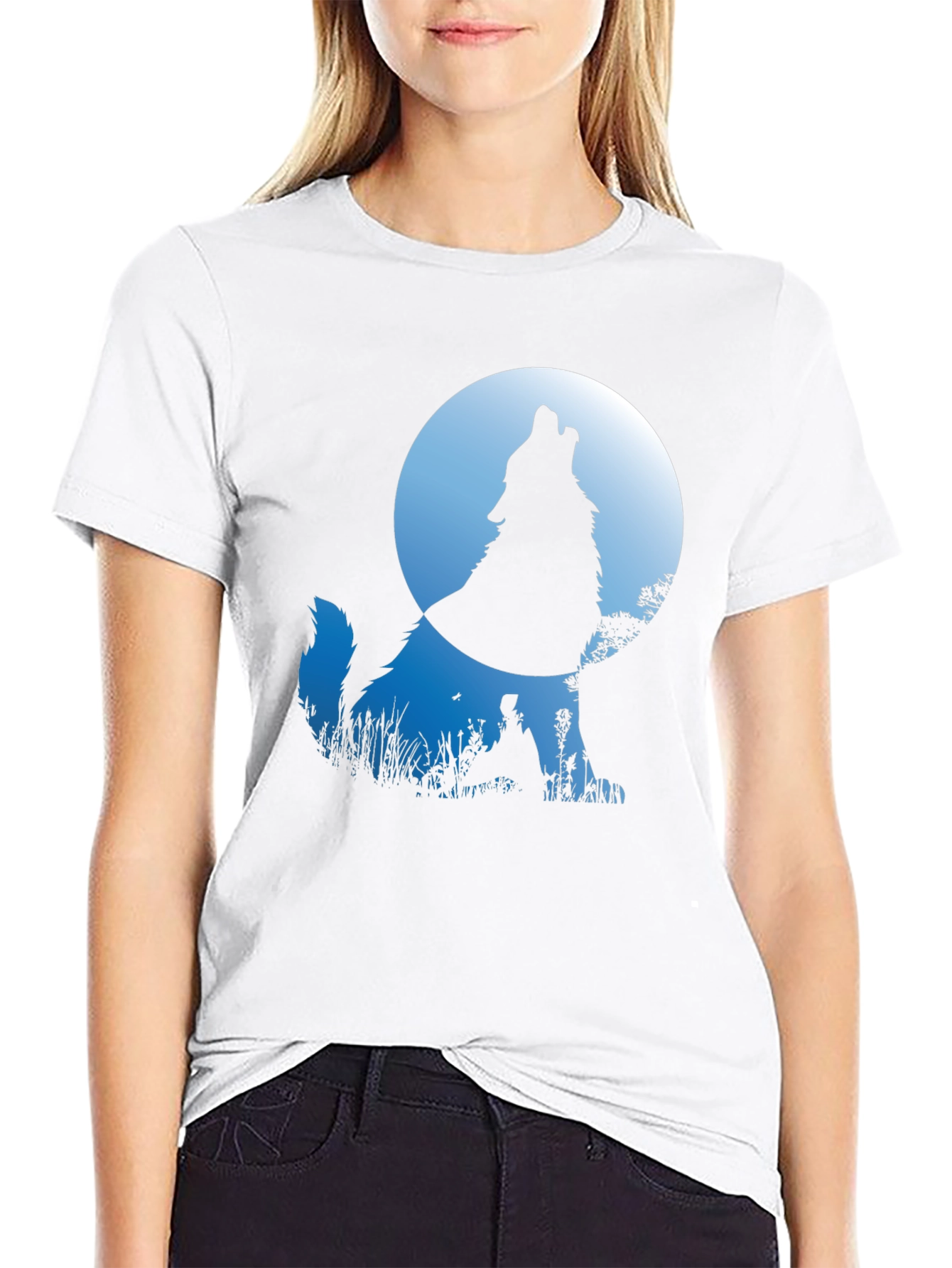 Wolf Howling at Moon Graphic T-Shirt