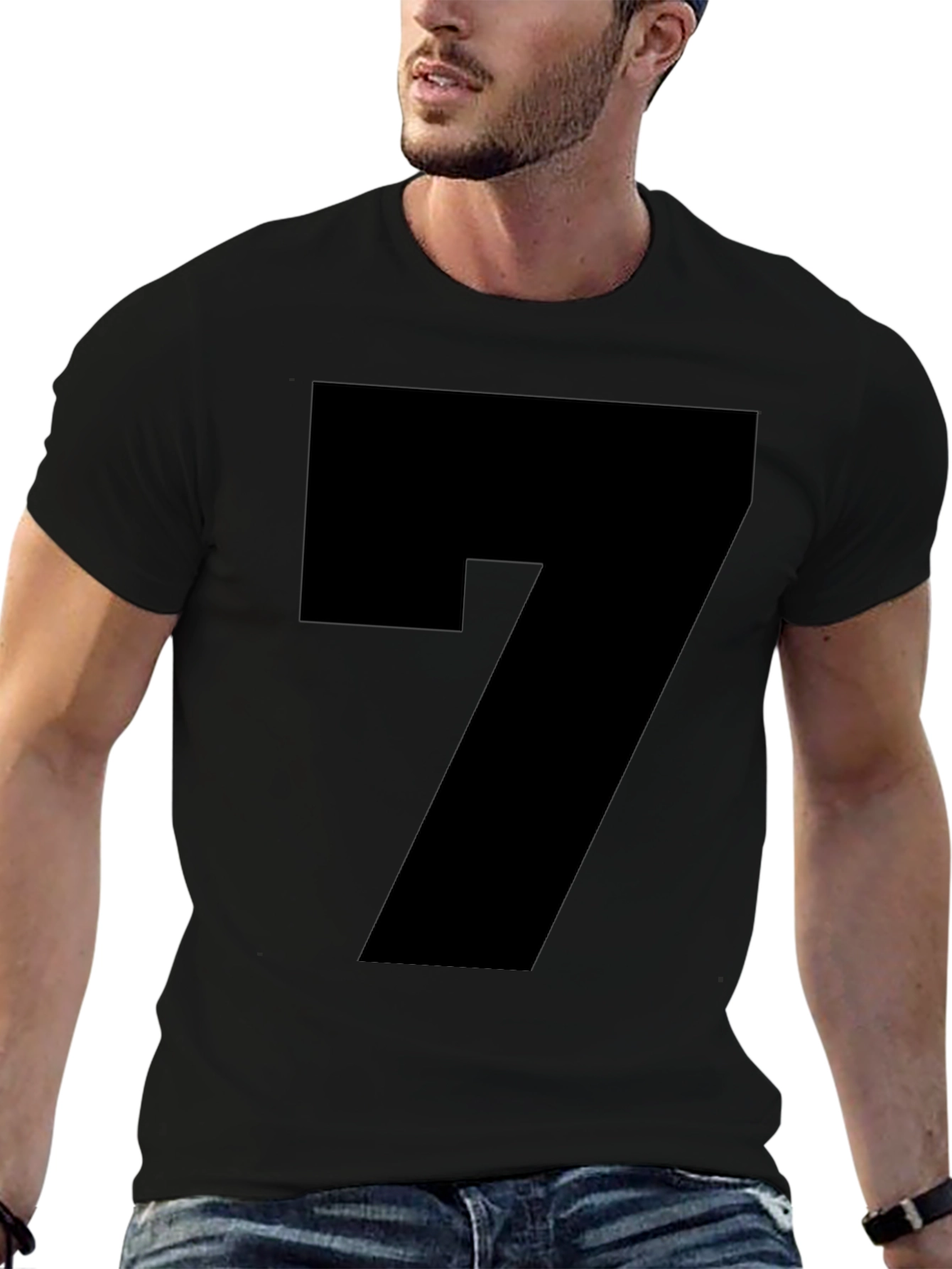 Bold Number 7 Graphic Tee - Modern Black T-Shirt